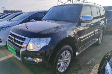 Used Mitsubishi Pajero 2018 V97 3.8L 5-Door GLS Sunroof – Middle East
