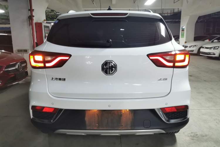 Used MG ZS 2020 Global Bestseller with 1.5L Engine Manual Transmission and a Massive 65-Inch Panoramic Sunroof Version
