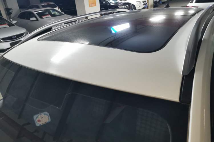 Used MG ZS 2020 Global Bestseller with 1.5L Engine Manual Transmission and a Massive 65-Inch Panoramic Sunroof Version
