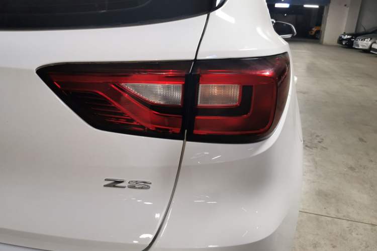 Used MG ZS 2020 Global Bestseller with 1.5L Engine Manual Transmission and a Massive 65-Inch Panoramic Sunroof Version
