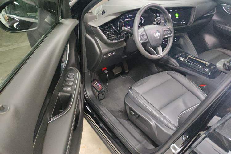 Used Buick Envision 2023 Encore S 552T Two-Wheel Drive Luxury Model
